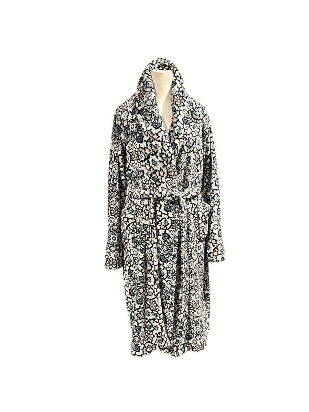 VERA BRADLEY Lisbon Medallion Plush Cozy Robe Women’s L/XL Excellent Condition